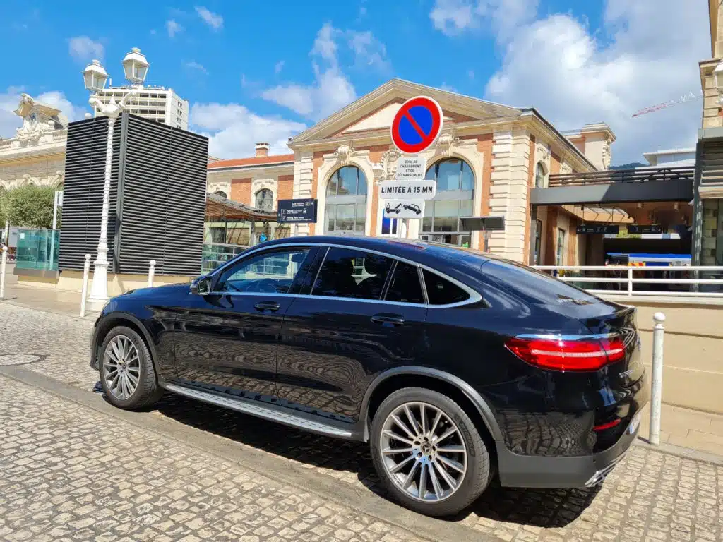 chauffeur privé vtc toulon le revest les eaux
