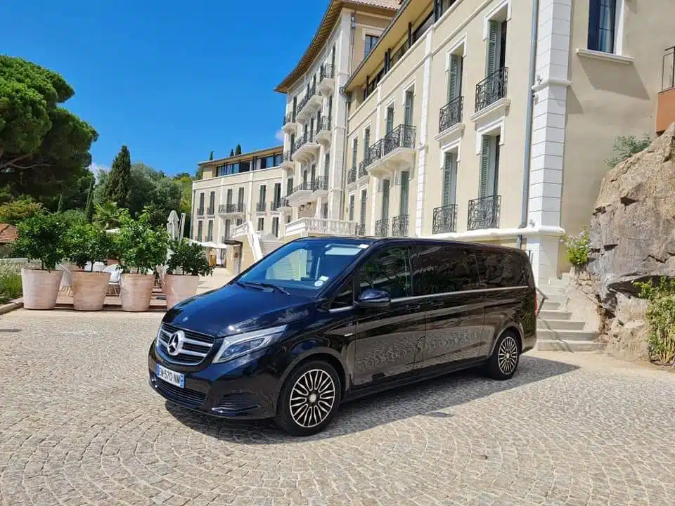 chauffeur privé vtc iles des embiezs taxi uber six fours les plages séminaires embarcadère